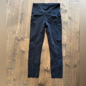 lululemon athletica cropped Black Leggings